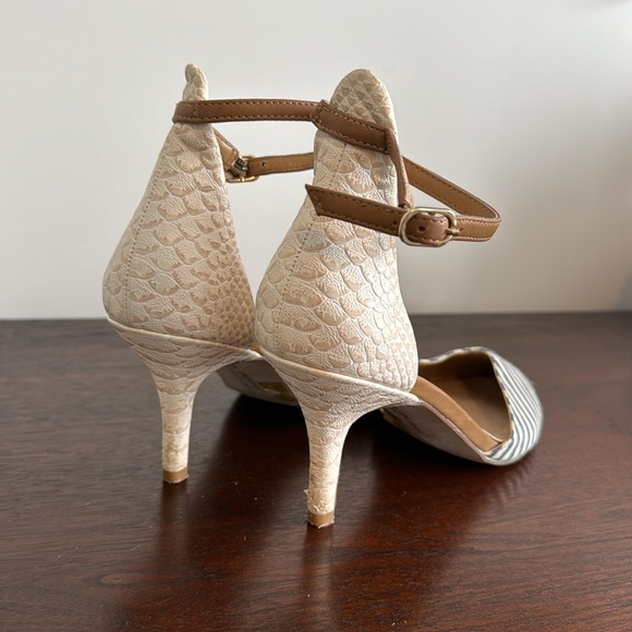 Chinese Laundry kitten heel slingbacks sz 7.5 - Picture 3 of 4